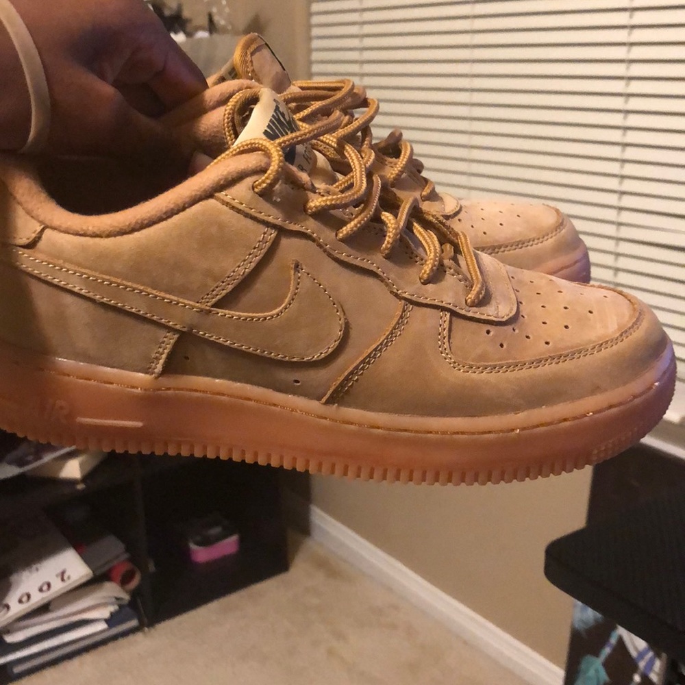 Air Force - Picture 2 of 6